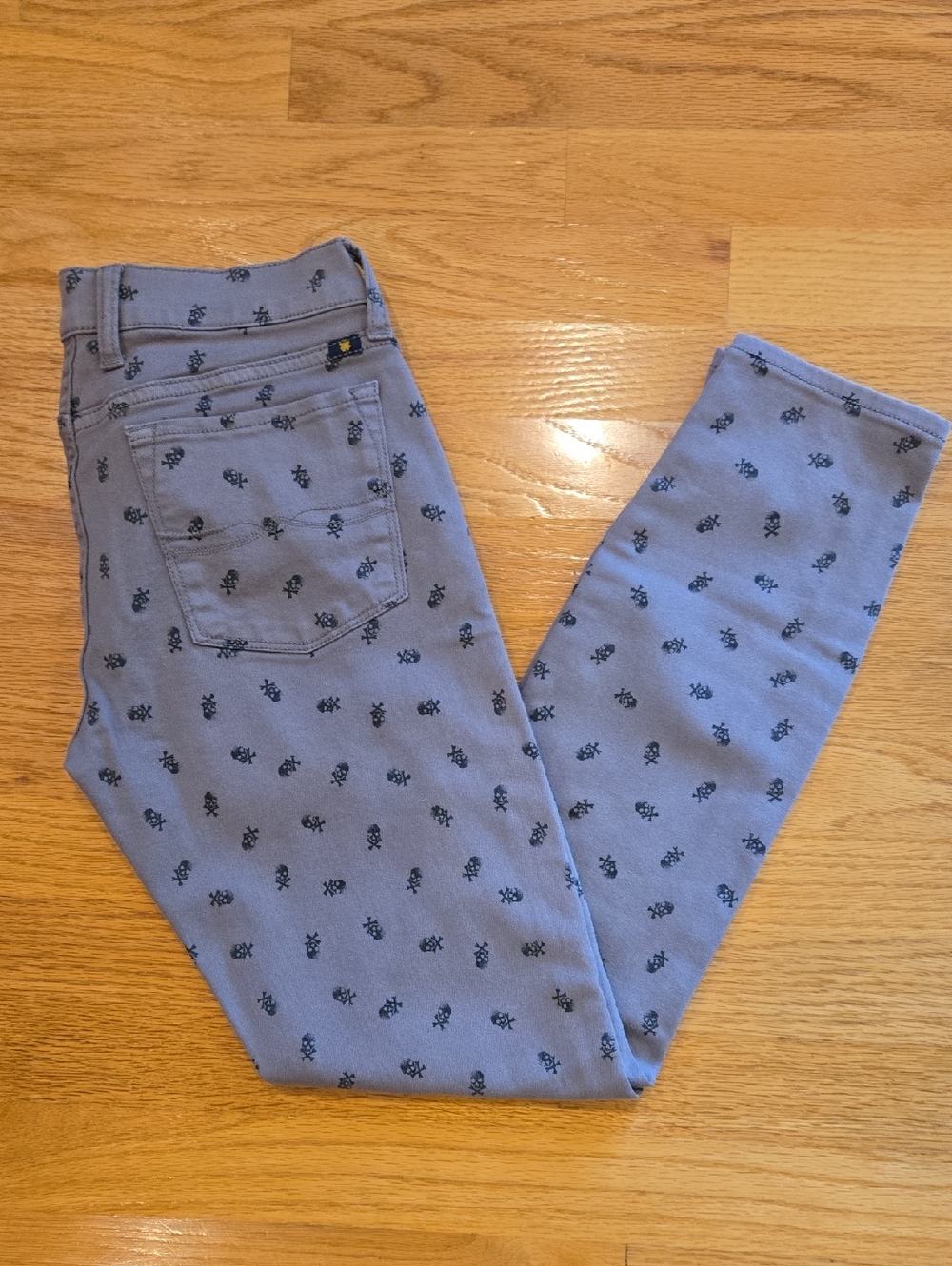 Lucky Brand Skull Print Charlie Super Skinny Jeans 4 / 27